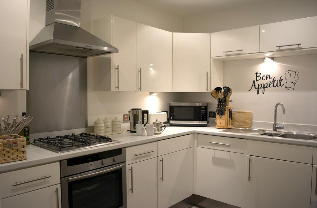 Parc Y Bryn Serviced Apartments Aberystwyth Bagian luar foto