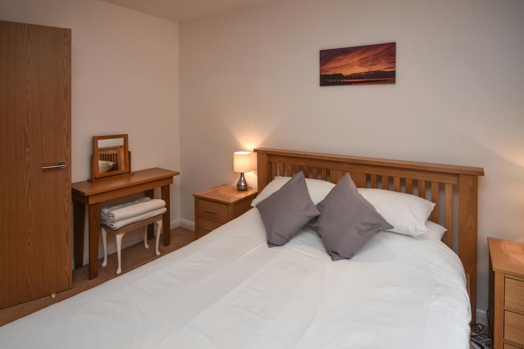 Parc Y Bryn Serviced Apartments Aberystwyth Bagian luar foto
